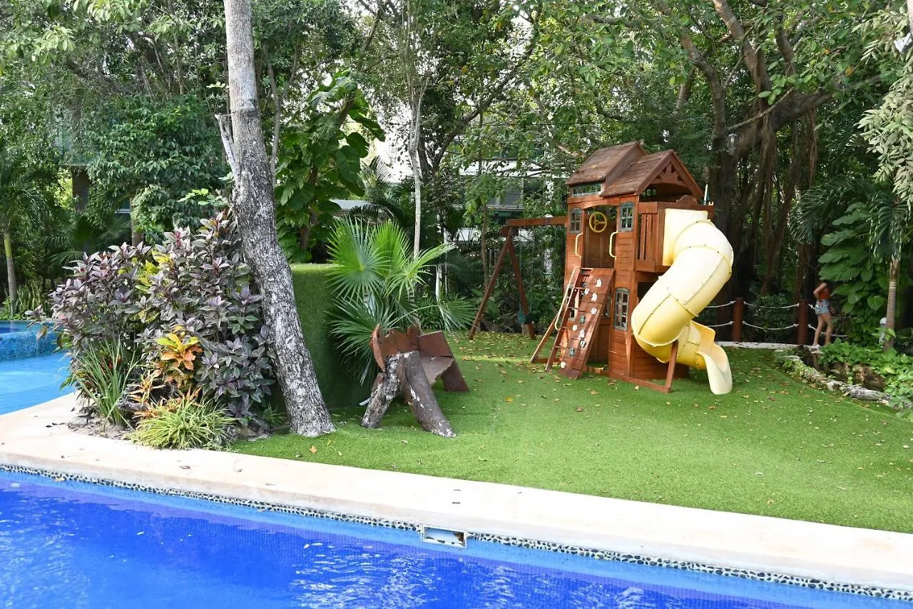 Glass Jungle Villa With Amazing Green Views -10 Min Dt Playa del Carmen