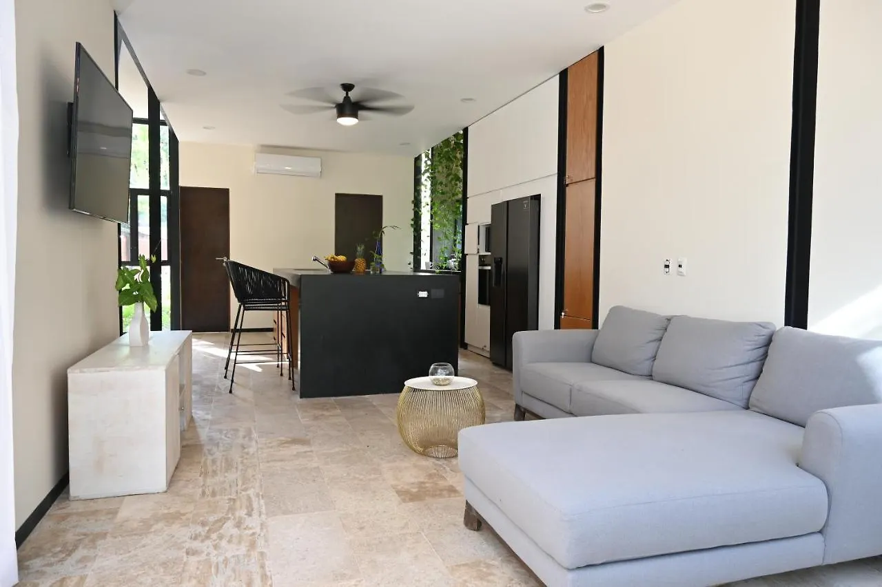 Glass Jungle Villa With Amazing Green Views -10 Min Dt Playa del Carmen
