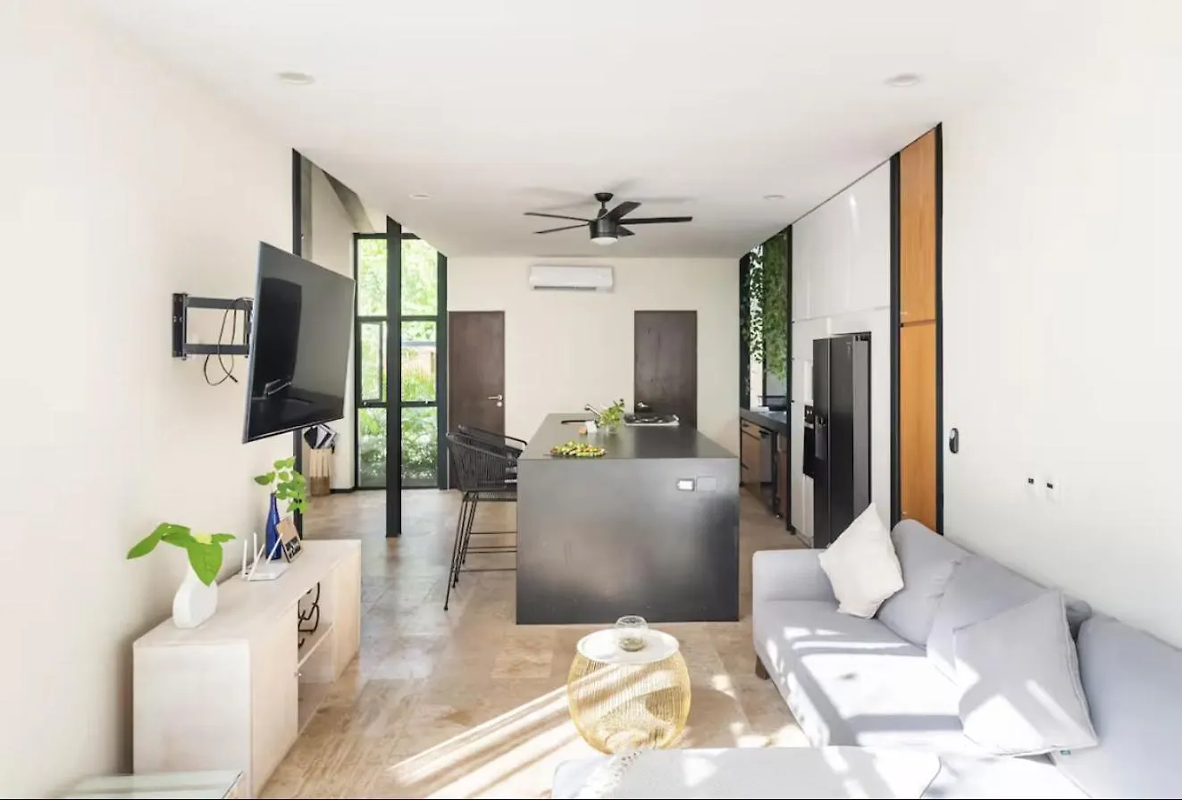 Glass Jungle Villa With Amazing Green Views -10 Min Dt Playa del Carmen Mexico